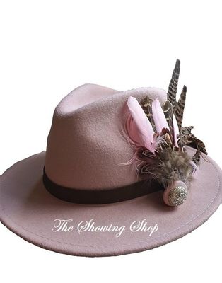 COUNTRY HATS