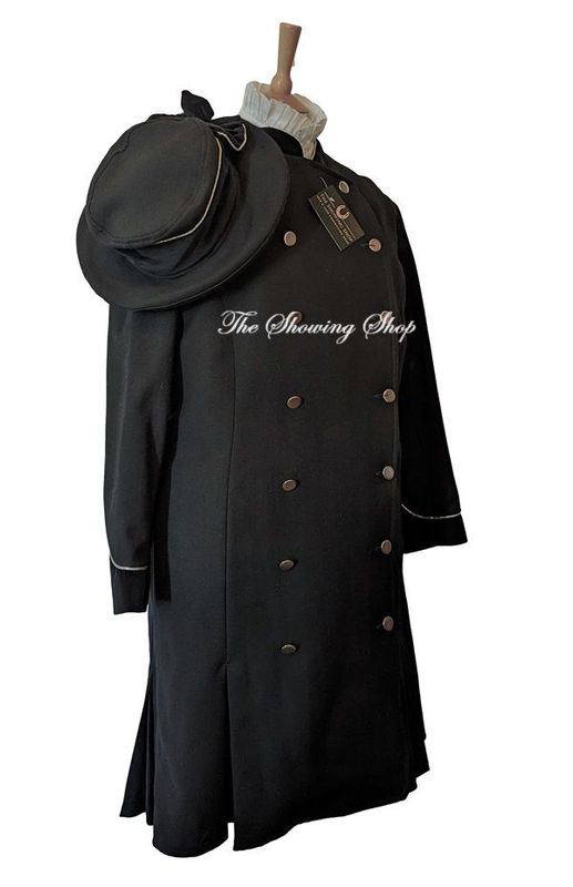 LE BEAU CHEVAL BESPOKE LEADERS OUTFIT SIZE 24-26