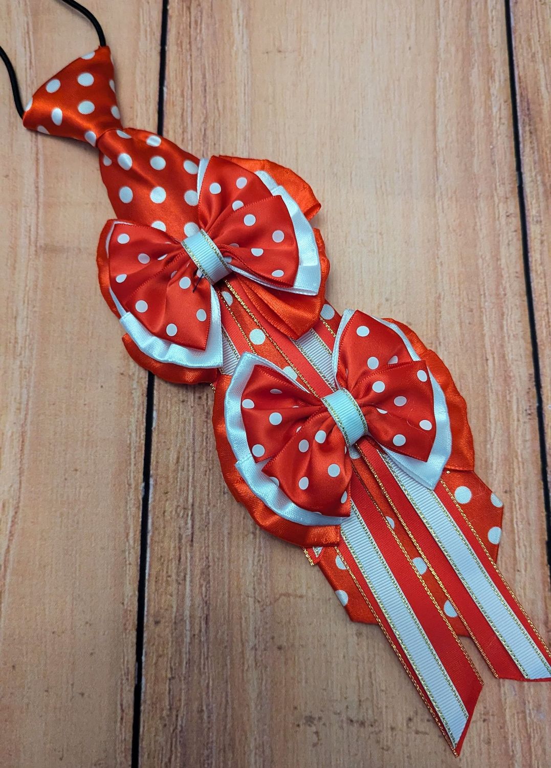 CHILDS RED AND WHITE HAIR BOWS AND TIE SET