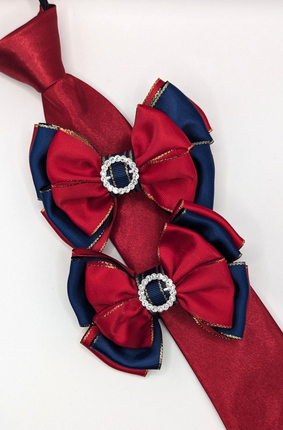CHILDS WINE  & NAVY SHOW BOWS AND TIE SET