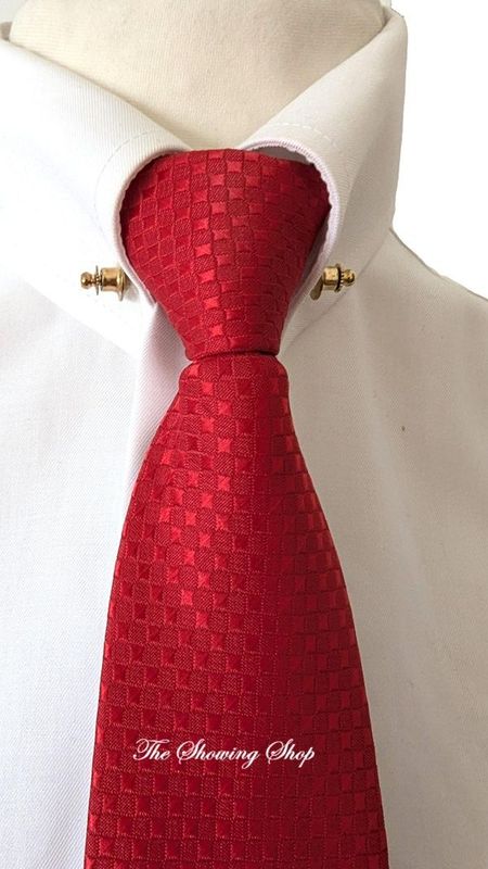 ADULTS ZIP READY TIED SHOWING TIE - RED SQUARE DESIGN