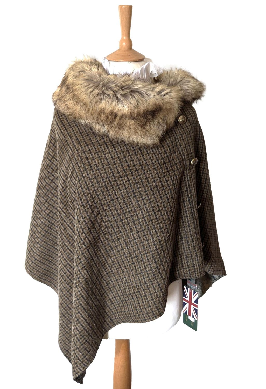 BRAND NEW LADIES HOUSE OF TWEED CAPE