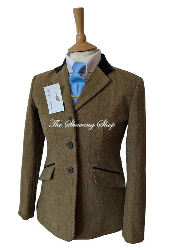 CHILDS SHIRES AUBRION GREEN TWEED JACKET SIZE 30