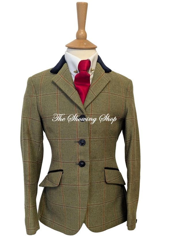 CHILDS SHOWING SELECTION GREEN TWEED SHOWING JACKET SIZE 27