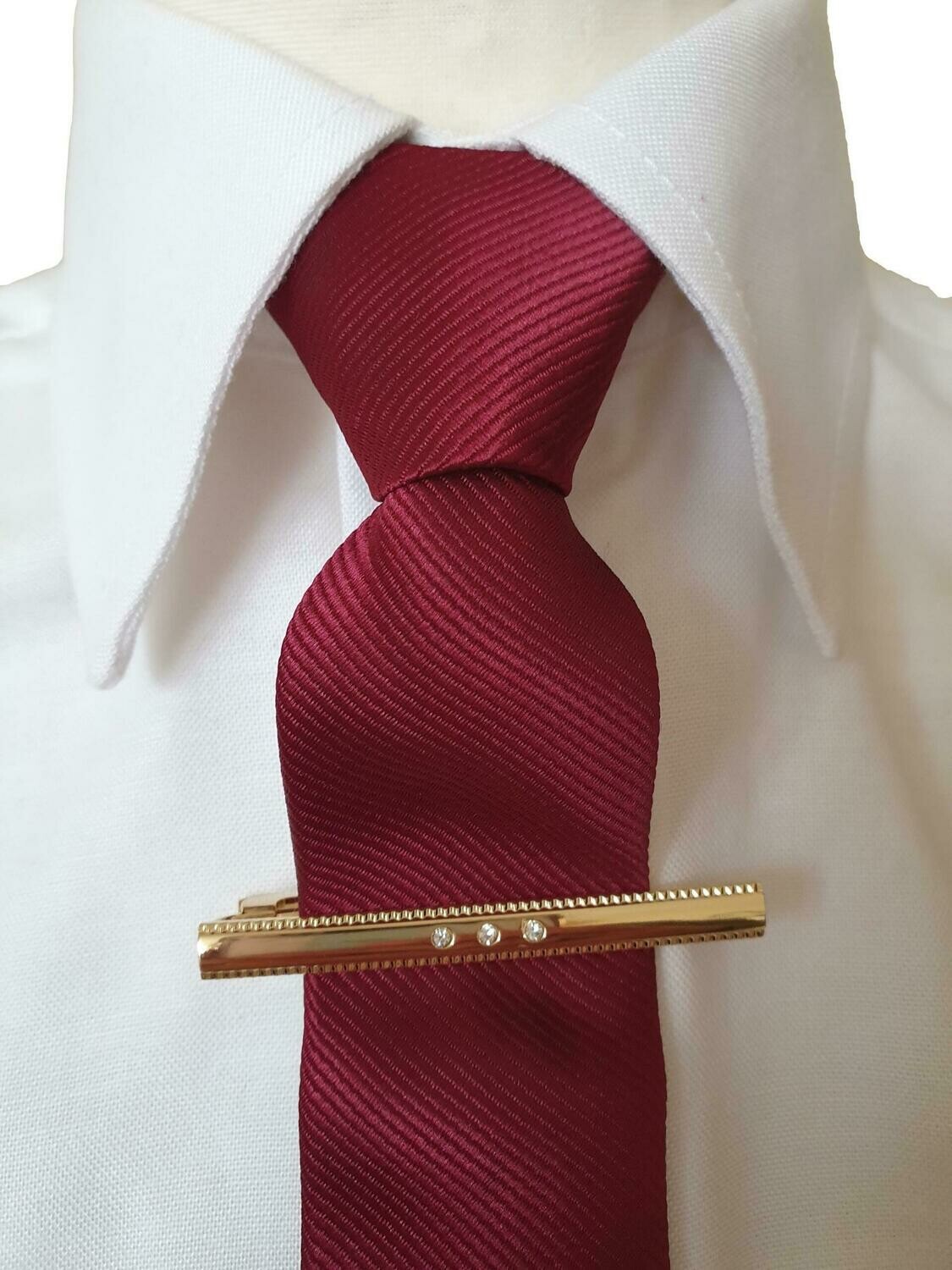ADULTS ZIP READY TIED SHOWING TIE - PLAIN BURGUNDY ADULTS ZIP READY TIED SHOWING TIE - PLAIN BURGUNDY