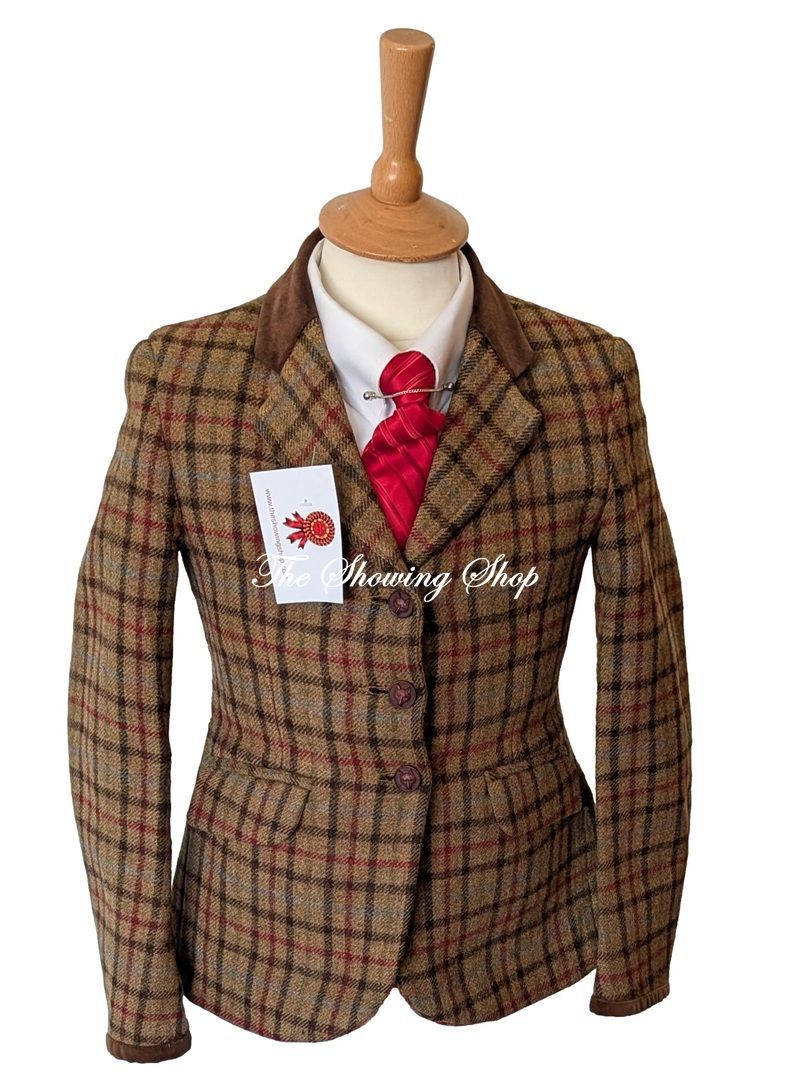 BESPOKE GIRLS LE BEAU CHEVAL BROWN TWEED SHOWING JACKET SIZE 28 BESPOKE GIRLS LE BEAU CHEVAL BROWN TWEED SHOWING JACKET SIZE 28