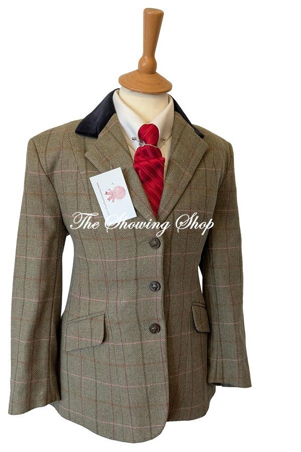 MAIDS CALDENE SILVERDALE GREEN TWEED SHOWING JACKET SIZE 30 MAIDS CALDENE SILVERDALE GREEN TWEED SHOWING JACKET SIZE 30