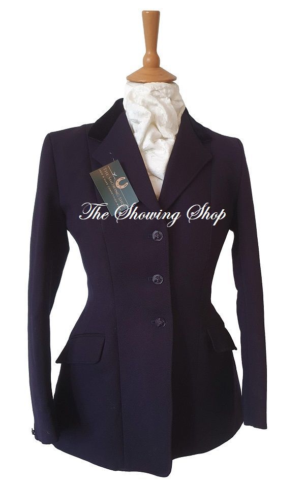 LADIES CALDENE NAVY WOOL SHOWING JACKET SIZE 12 (36) LADIES CALDENE NAVY WOOL SHOWING JACKET SIZE 12 (36)