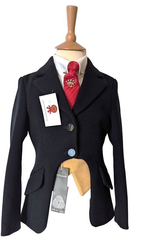 BRAND NEW GIRLS MEARS BLACK HEAVYWEIGHT CUTAWAY JACKET SIZE 26