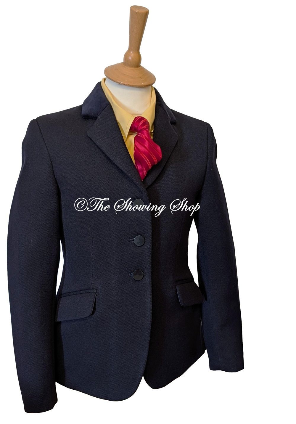 CHILDS SHOWING SELECTION NAVY HEAVYWEIGHT SHOWING JACKET SIZE 26 CHILDS SHOWING SELECTION NAVY HEAVYWEIGHT SHOWING JACKET SIZE 26