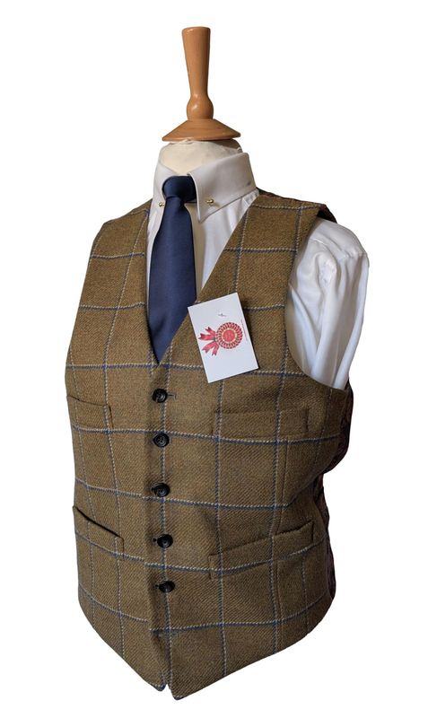 MENS  MUSTARD TWEED WAISTCOAT SIZE 38