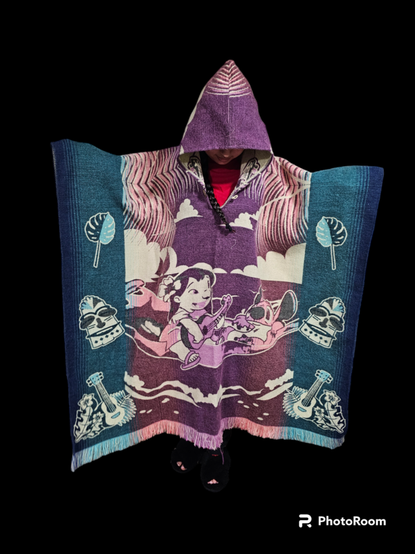 Stitch Lilo  Knit Poncho