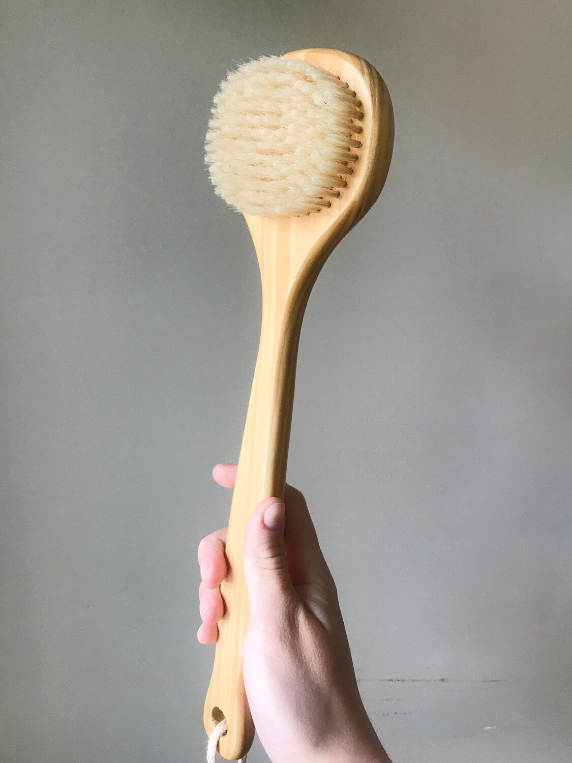 Cedar Bath Brush Long Handle