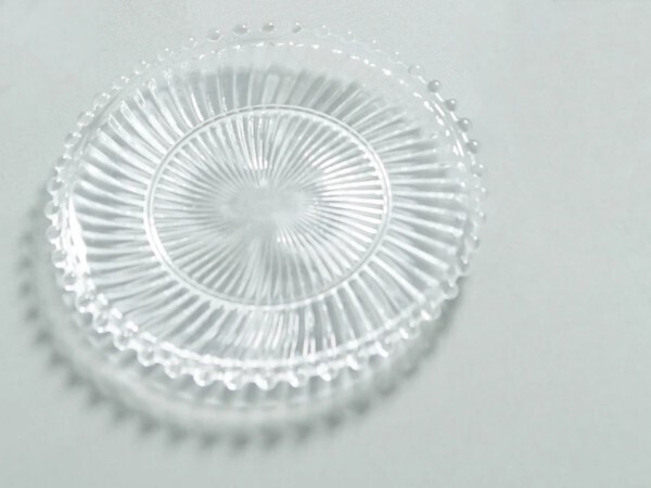 Dentelle Aurora Clear Glass Plate 7 3/4&quot;