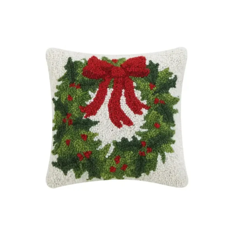 Holiday Wreath Hook Pillow 10x10