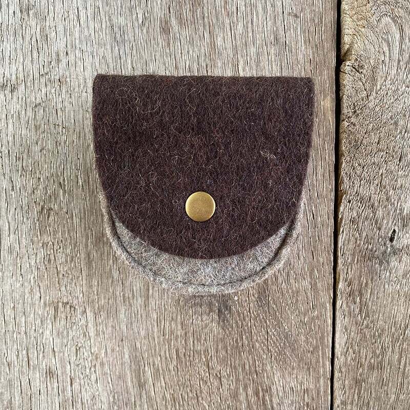 The Curve Mini Organizer Pouch Medium Grey And Brown