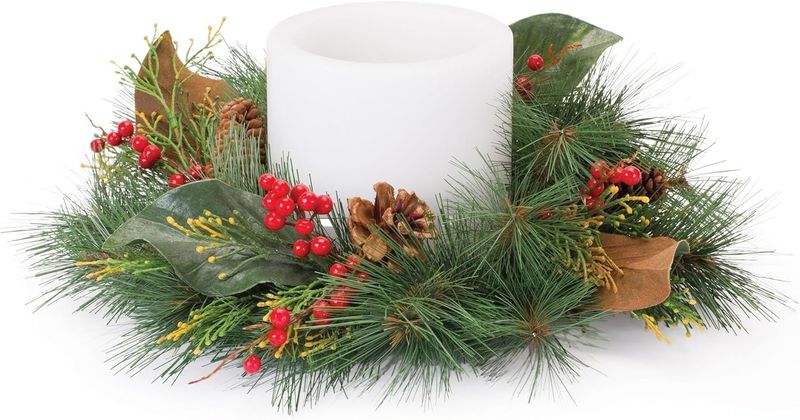Mixed Pine &amp; Magnolia Candle Ring With Pinecones 15&quot;