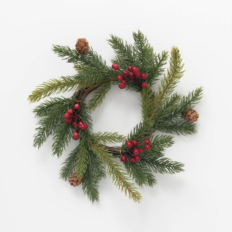 White Spruce And Berry Accent Ring 10&quot;