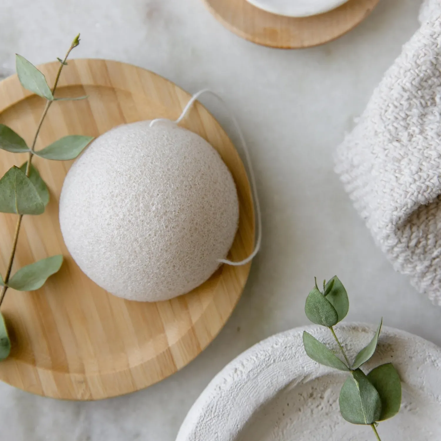 Konjac Facial Sponge White