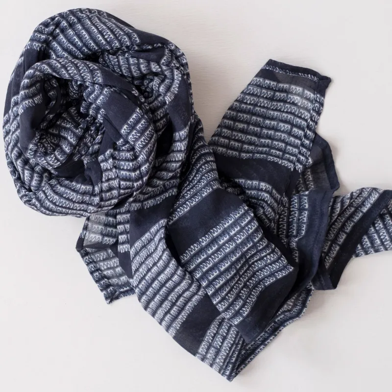 Block Printed Scarf Dolbi Navy