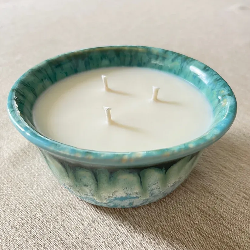 Art C Beaumont Vanilla Bourbon Candle With Bermuda Glaze Small