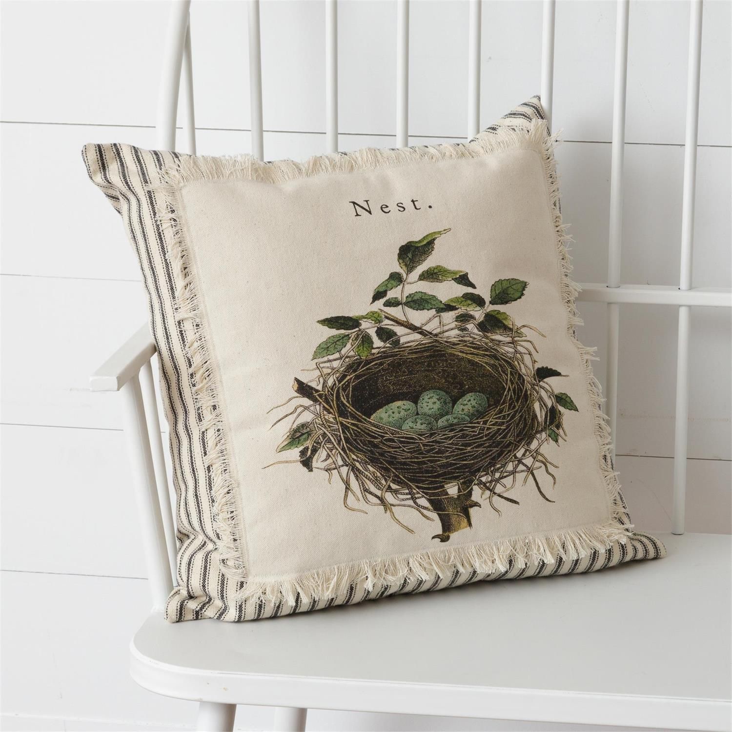 Pillow Nest 18&quot; H x 18&quot; W