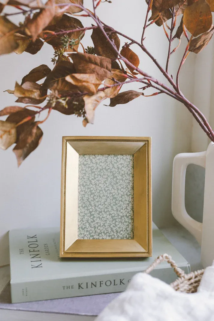Rectangle Gold Photo Frame 4&quot; x 6&quot;