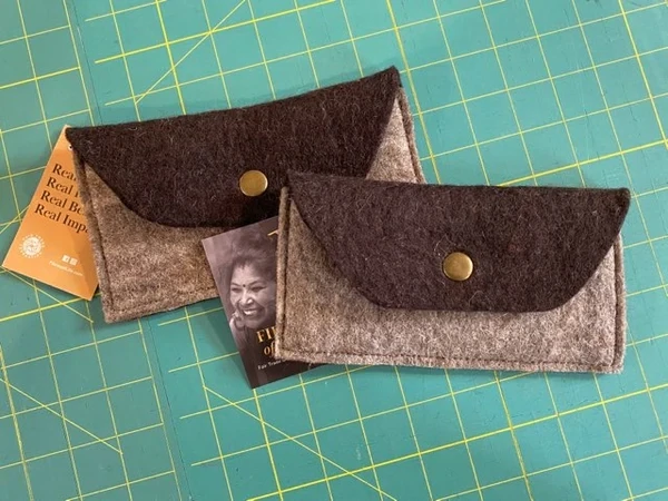 The Snap And Go Mini Organizer Pouch Medium Grey And Brown Final Sale