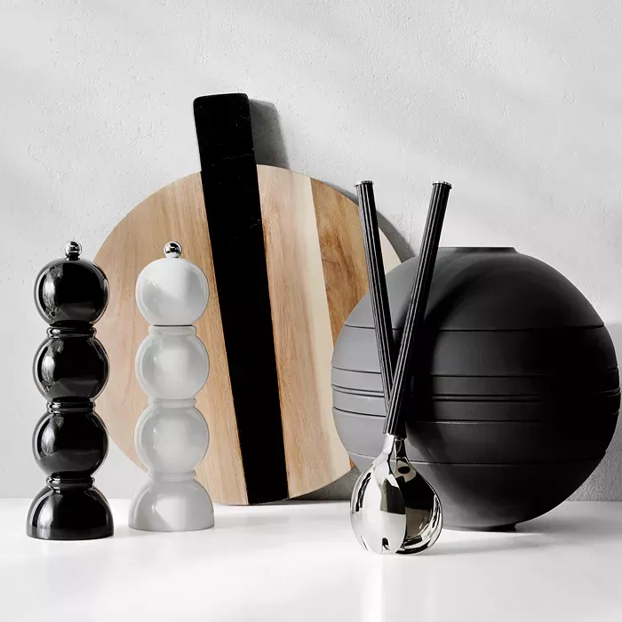 Salt Or Pepper Grinder In Bobbin Black 24cm Final Sale