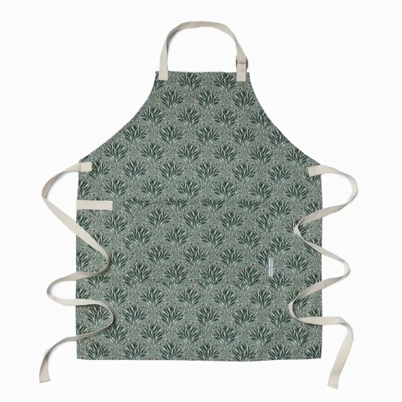 Adult Apron In Cyndis Centerpiece 27" W by 32" L