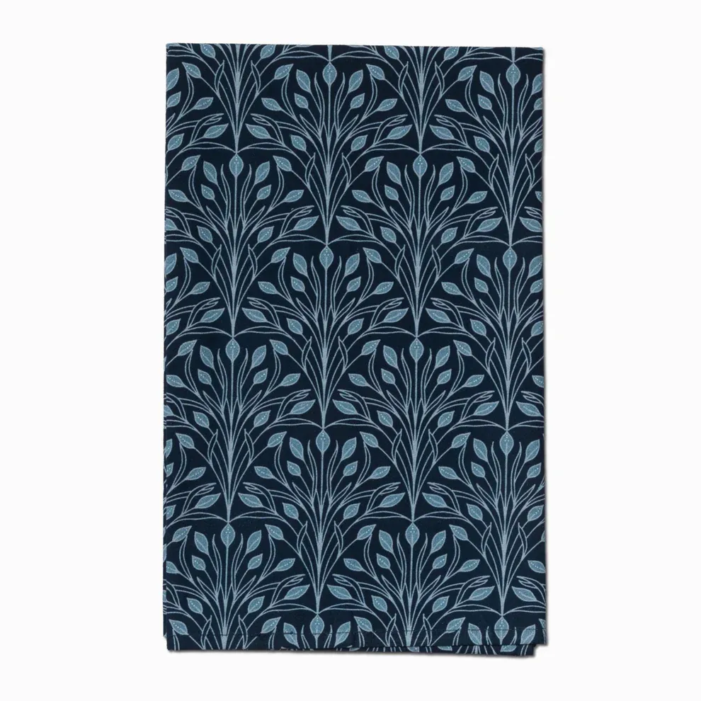 Kitchen Towel In Glass Bouquet 24" x 26"