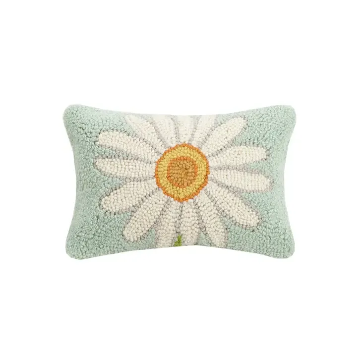 Daisy Pillow 8" x 12"