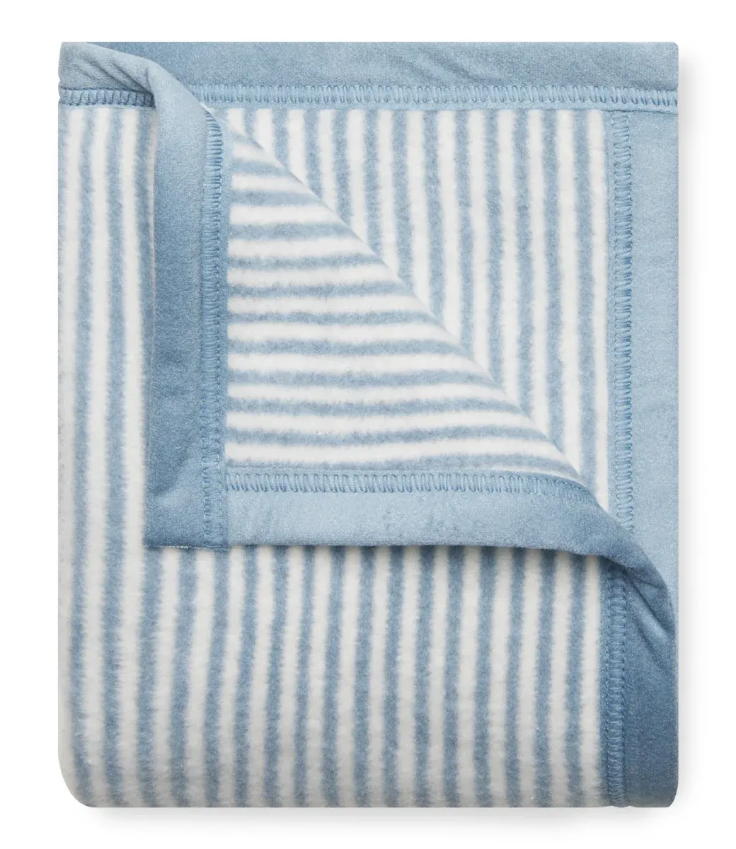 Chappy Wrap Sweet Pea Stripe Fog Mini Blanket 30" x 40"