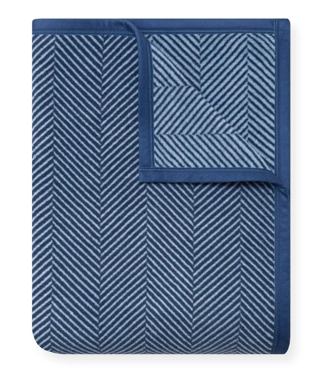 Chappy Wrap Harborview Herringbone Navy Blanket 60" x 80"