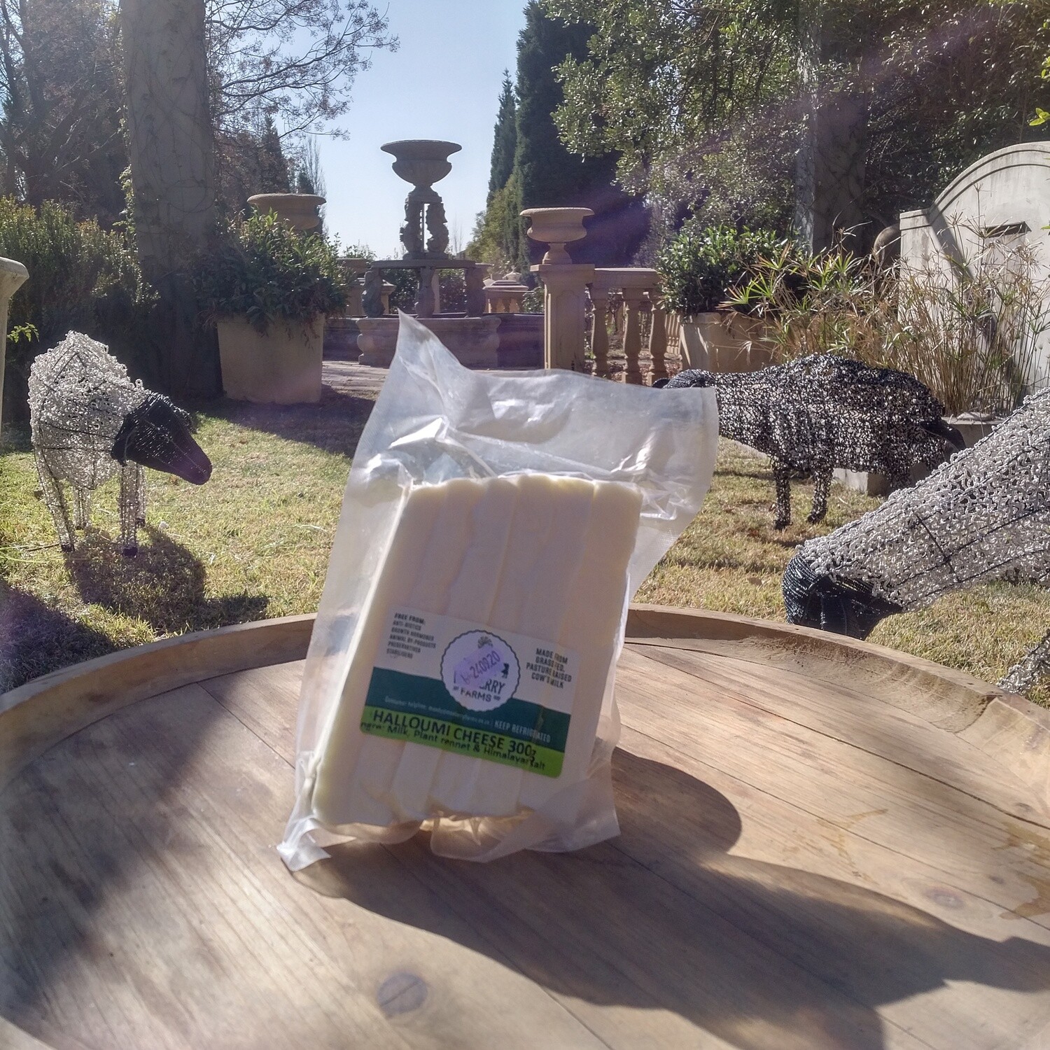 Mooberry halloumi cheese 300g Mooberry halloumi cheese 300g