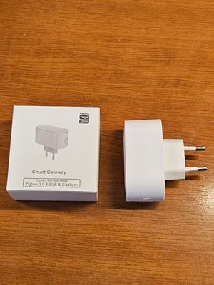 Zigbee 3.0 átjáró Bluetooth támogatással Zigbee 3.0 átjáró Bluetooth támogatással