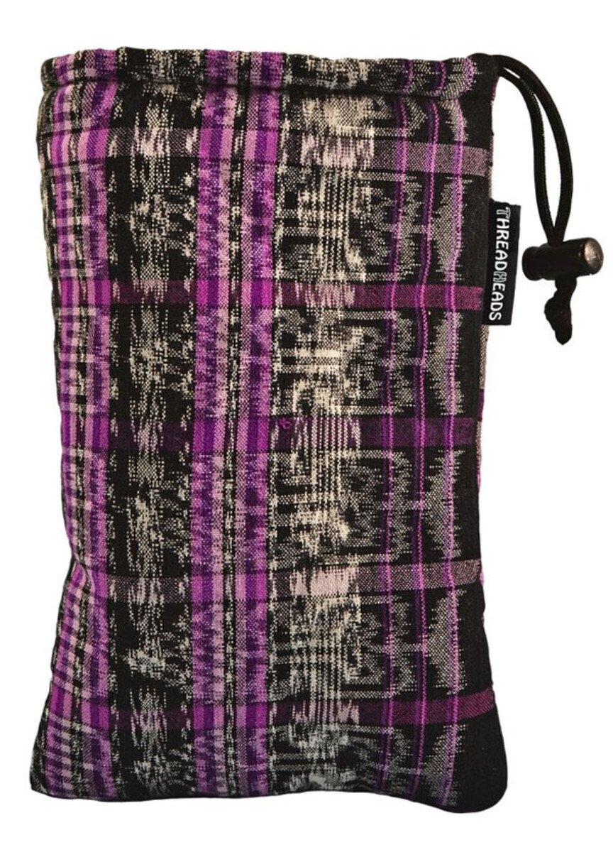 Thread Heads 4x7 Padded Pouch