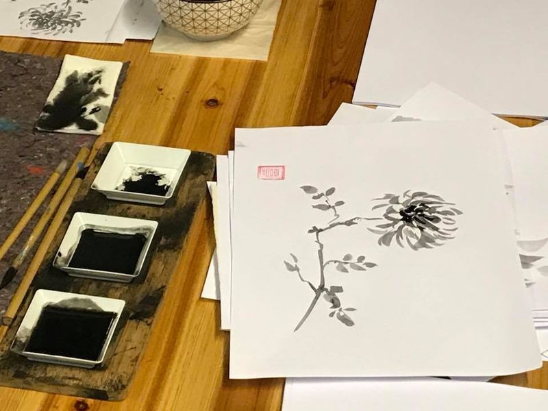 30 NOVEMBRE ROMA - Sumi-e Experience Workshop  - mattina: CRISANTEMO (caparra)