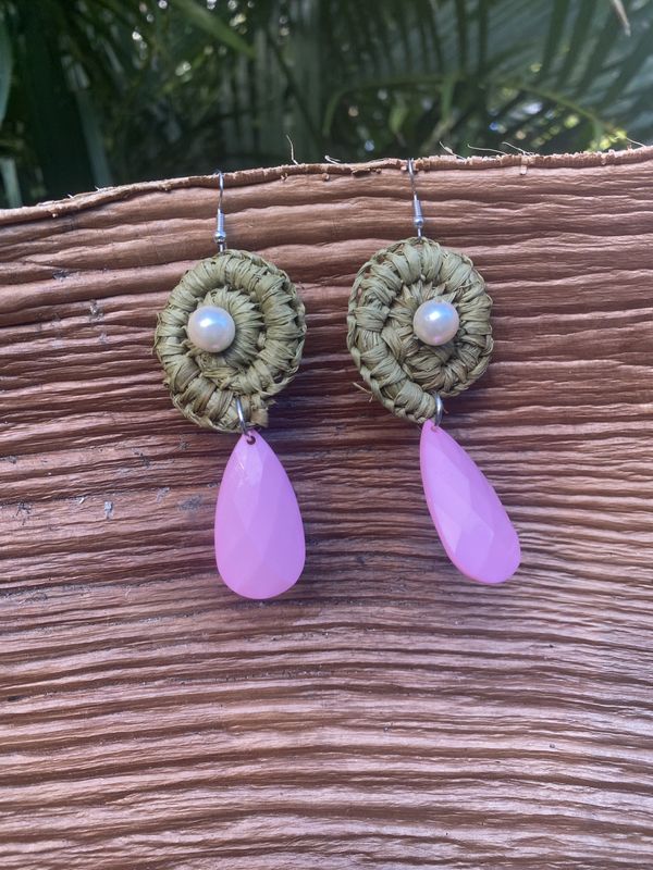 Olive green woven with pearl and pink tear earrings (shipping included)