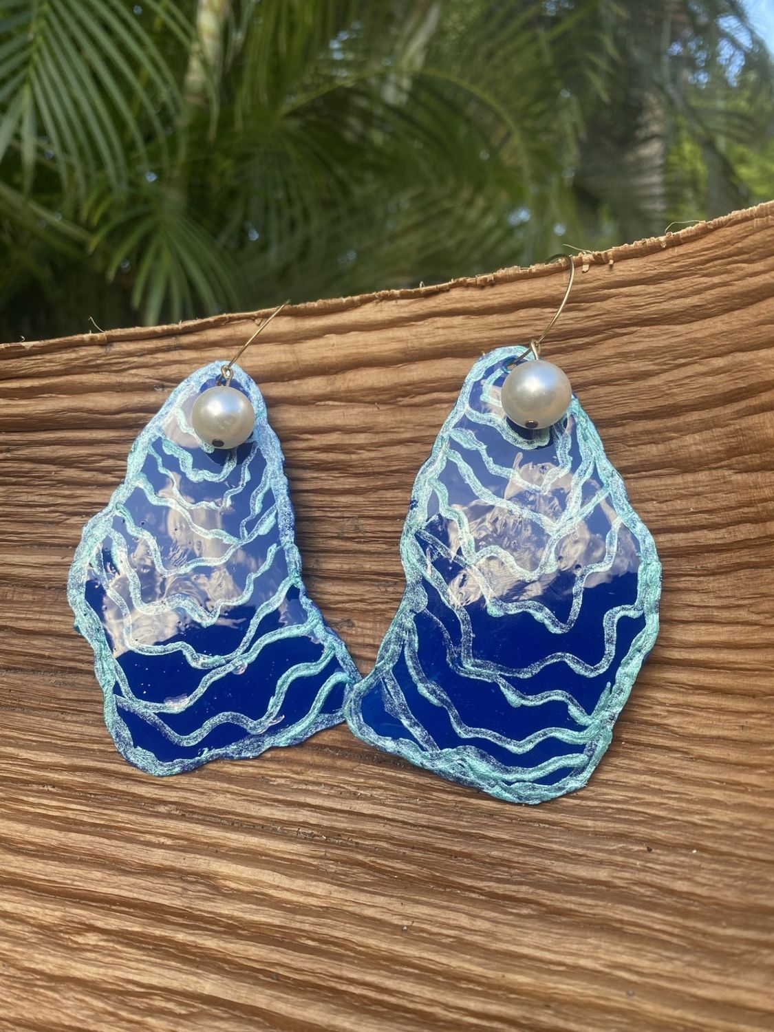 nikar (oyster) large blue earrings (shipping included)
