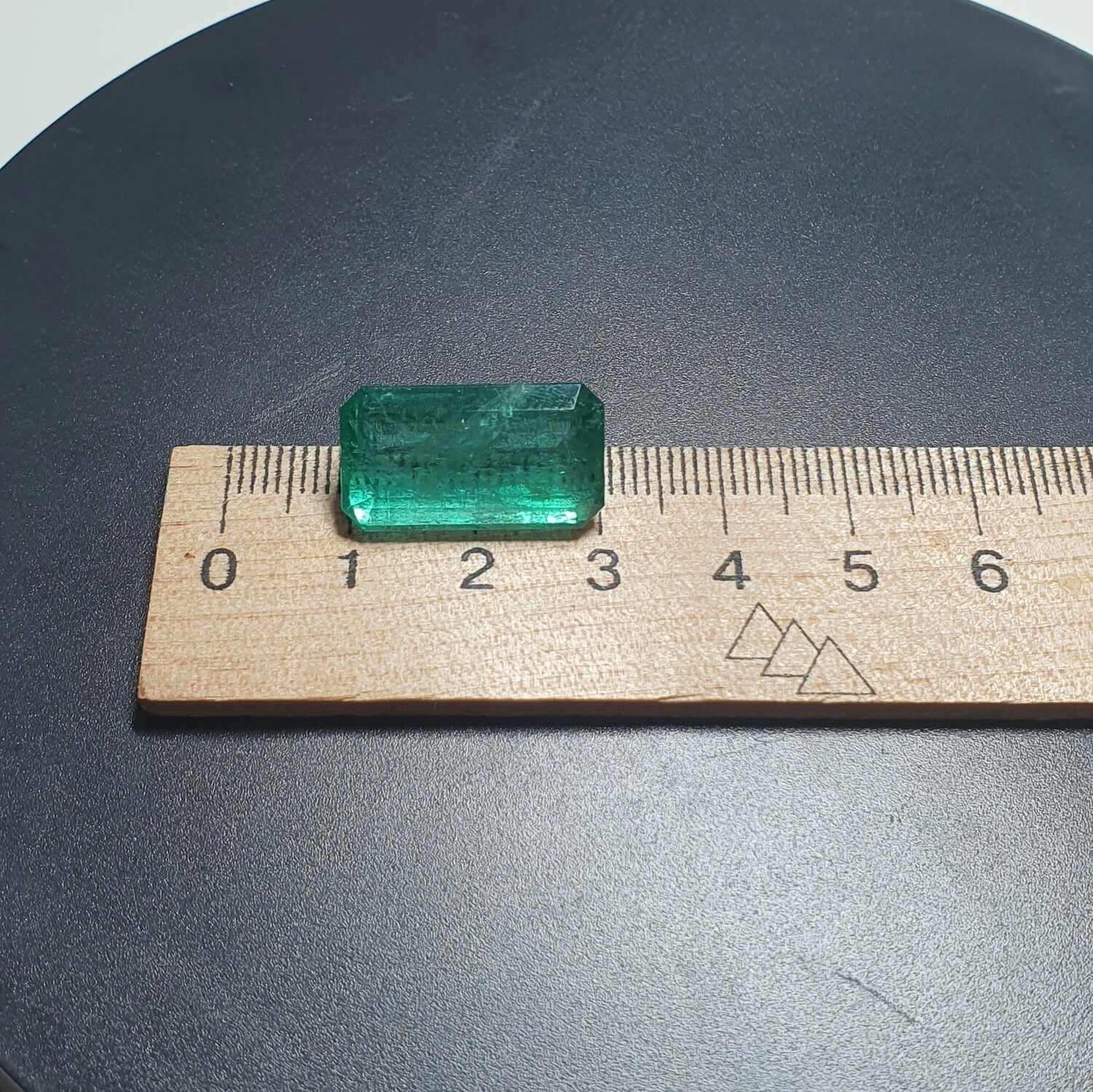 Emerald octagon cut 16.29 ct