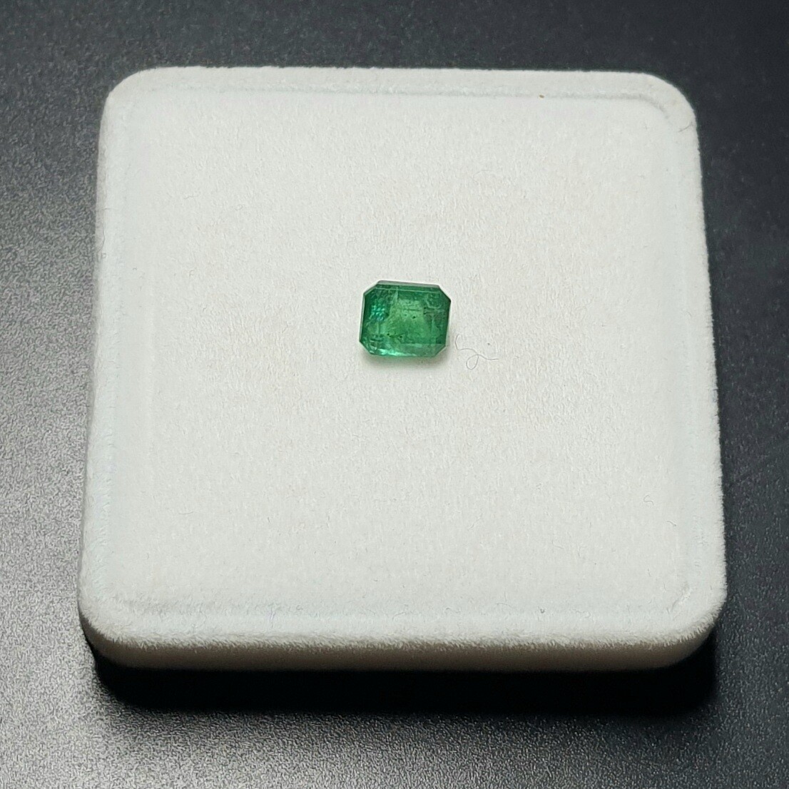 Emerald 1.73 ct