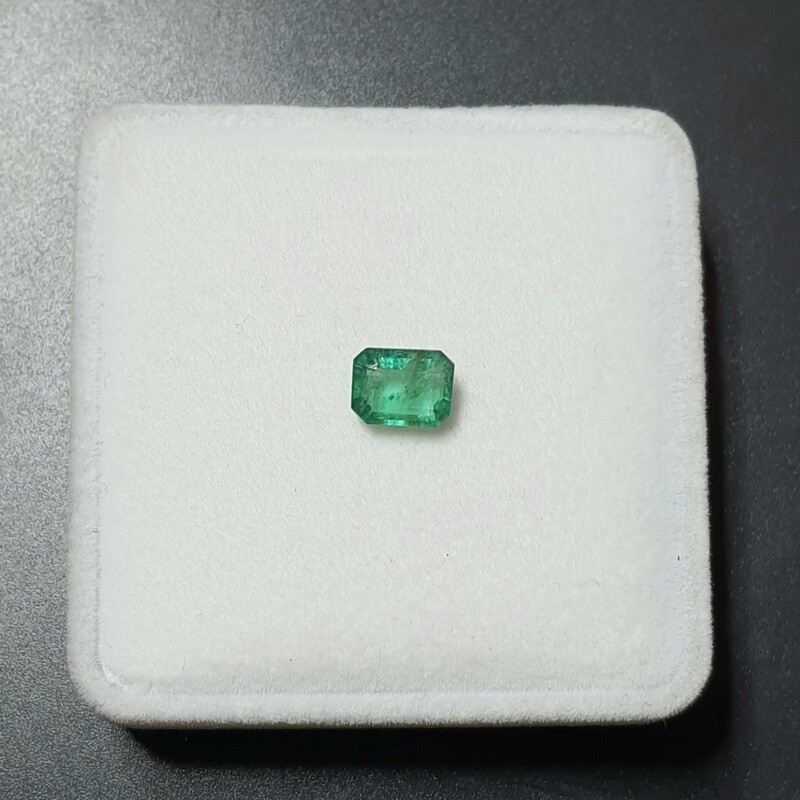 Emerald 1.47 ct