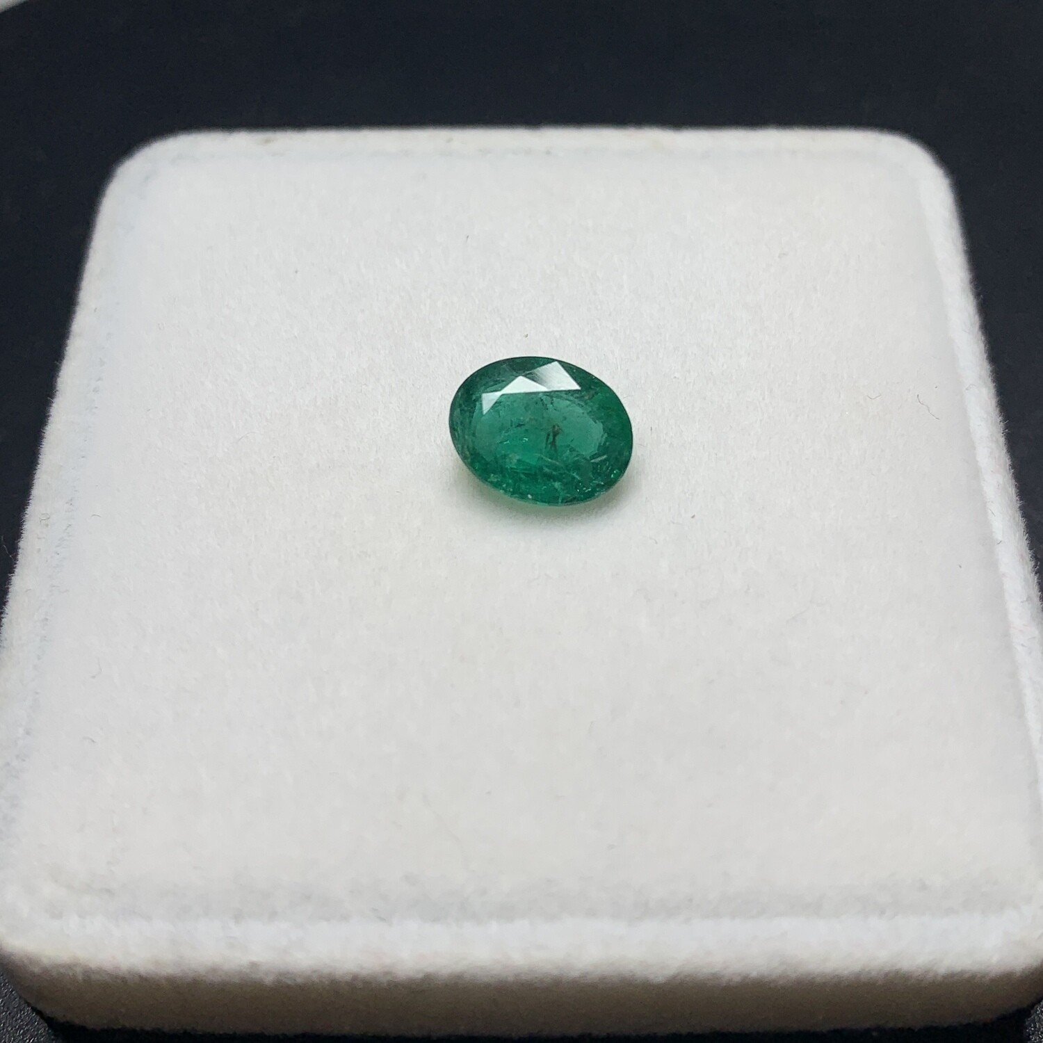 Emerald Oval cut 1.87 ct