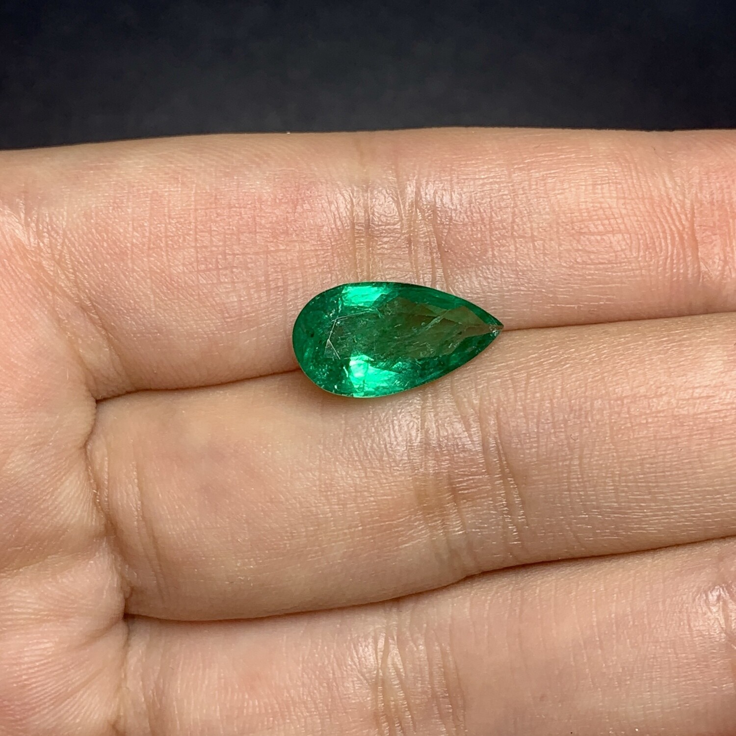 Emerald Pear cut 3.31 ct