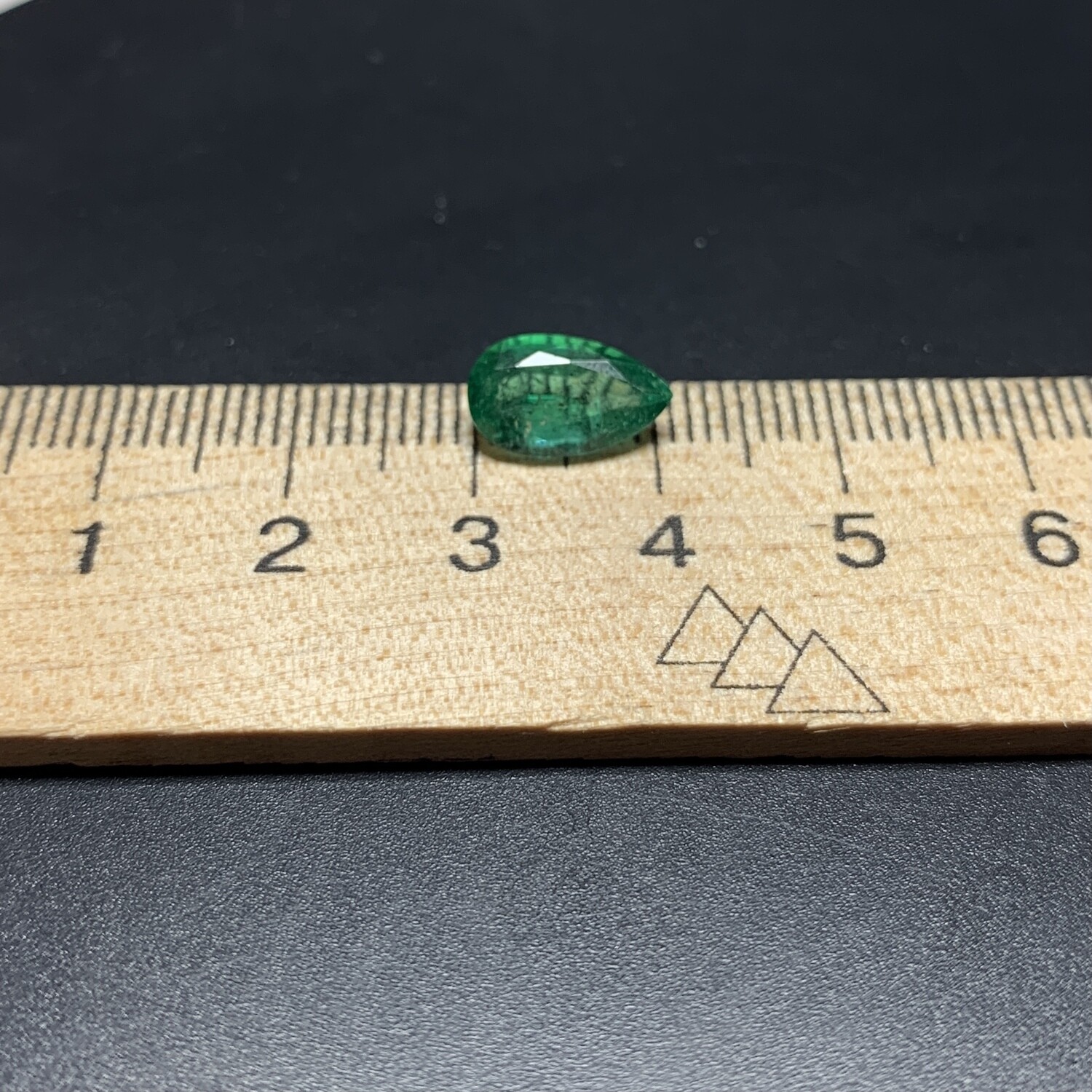 Emerald Pear cut 2.13 ct