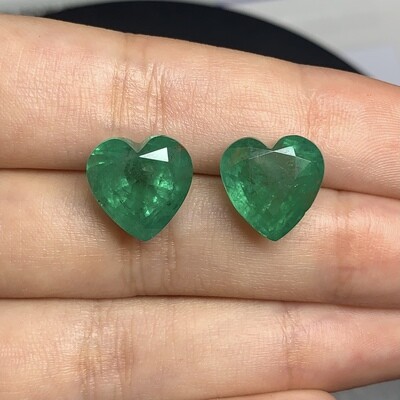 Emeralds Heart cut pair 6.09 ct and 7.35 ct