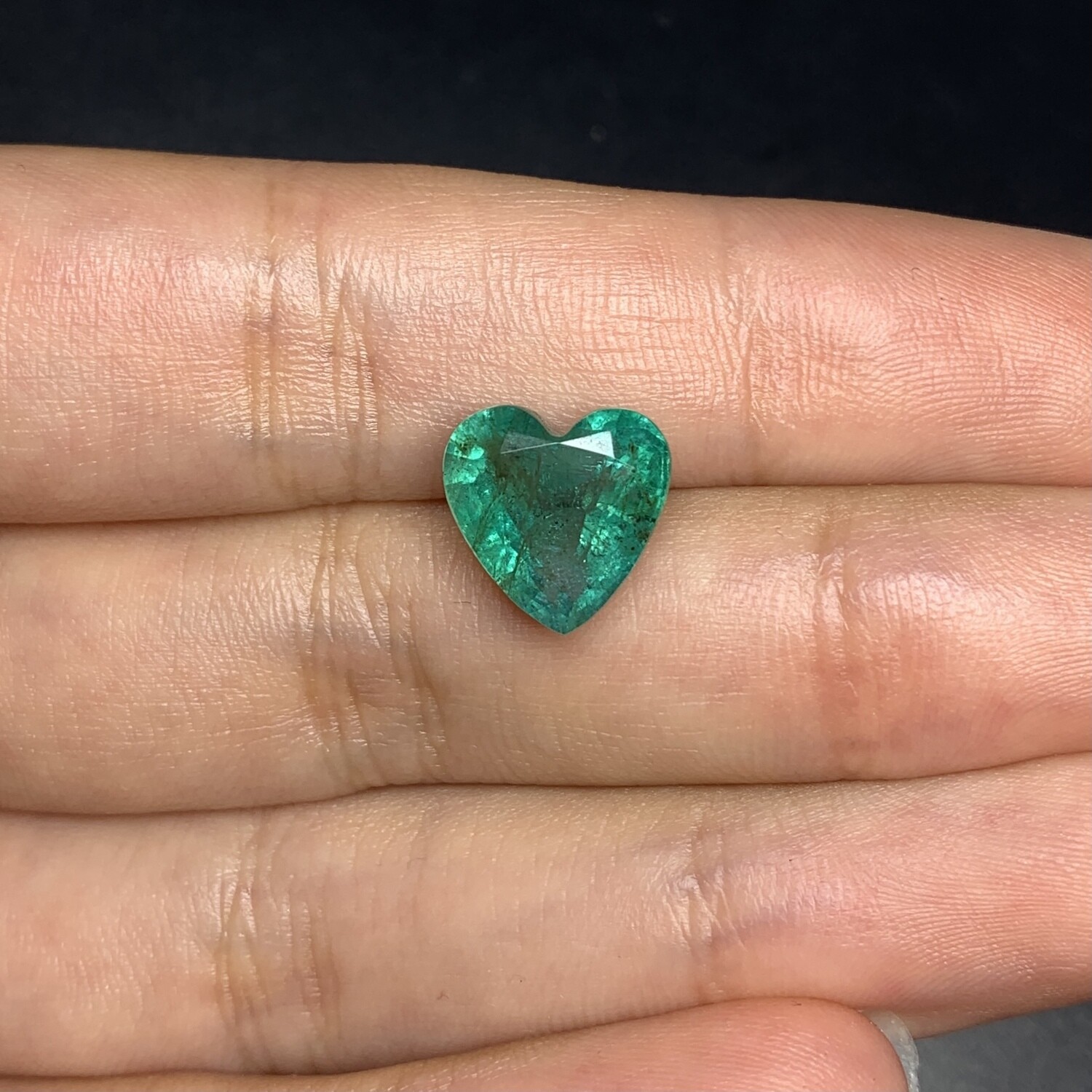 Emerald Heart cut 4.47 ct