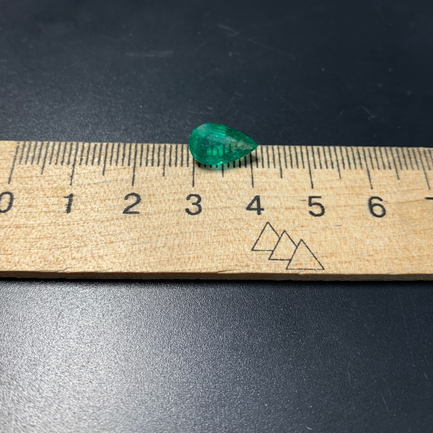 Emerald Pear cut 2.54 ct