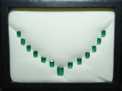 Emeralds lot 23.66 ct